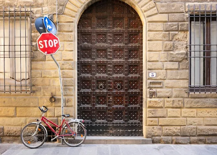 Apartment Ponte Vecchio Con Posto Auto Su Richiesta